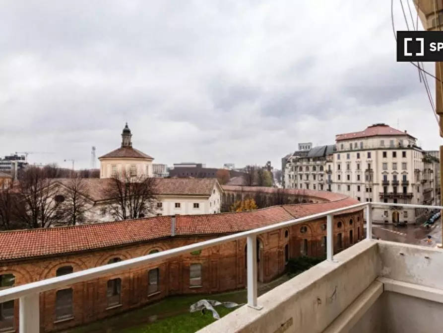 Immagine 6 di Camera condivisa in affitto  in Viale Regina Margherita a Milano