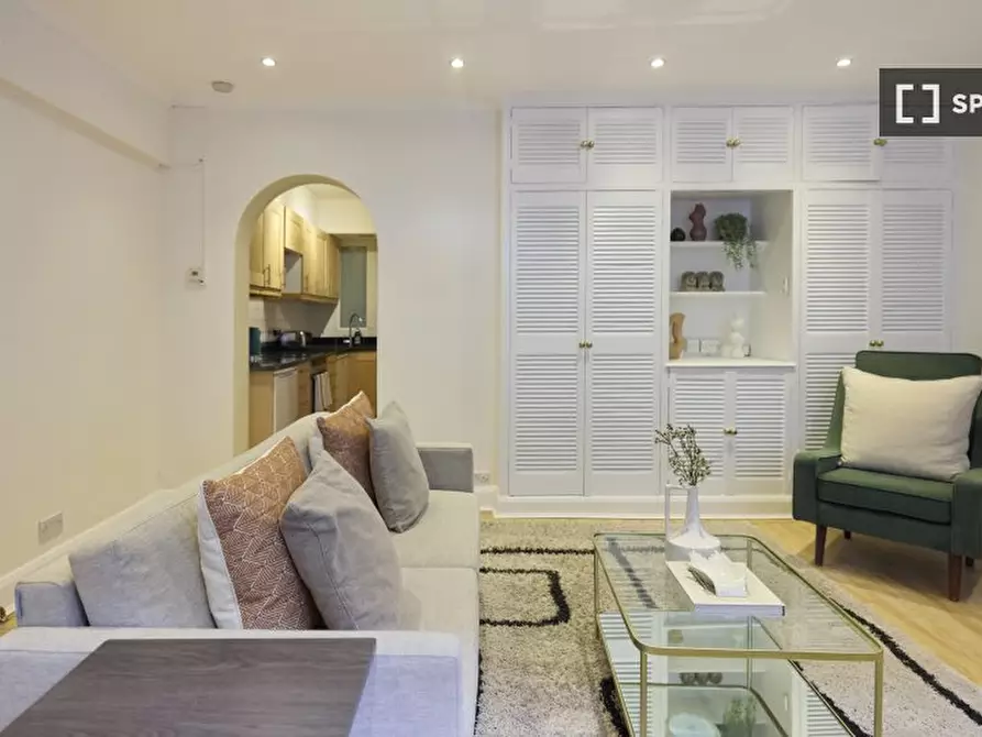 Immagine 2 di Appartamento in affitto  in Albion St a Paddington