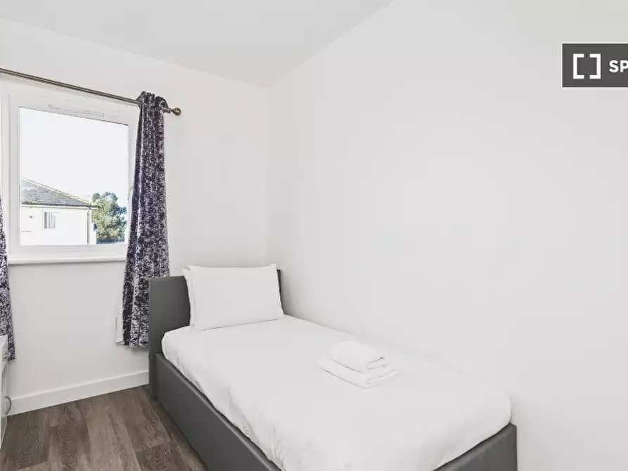 Immagine 8 di Appartamento in affitto  in Fairclough Cl a Southall