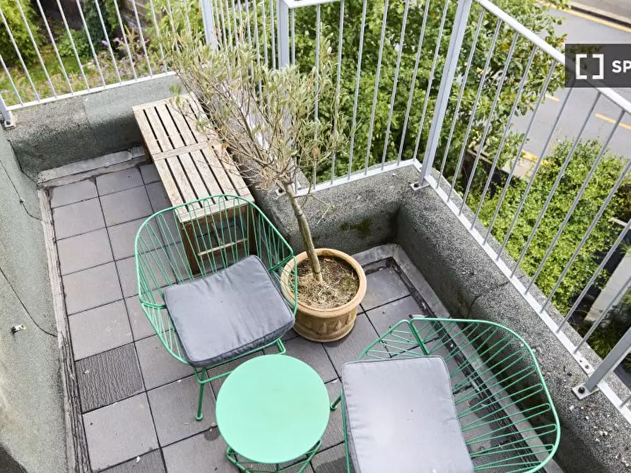 Immagine 15 di Ufficio in affitto  in flat a Kensington