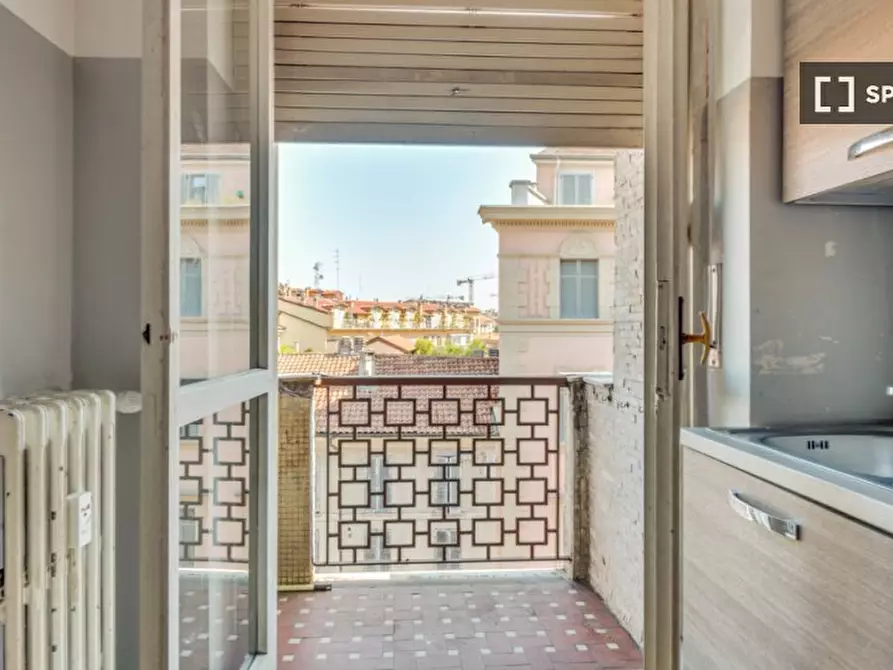 Immagine 9 di Camera condivisa in affitto  in Corso Di Porta Romana a Milano