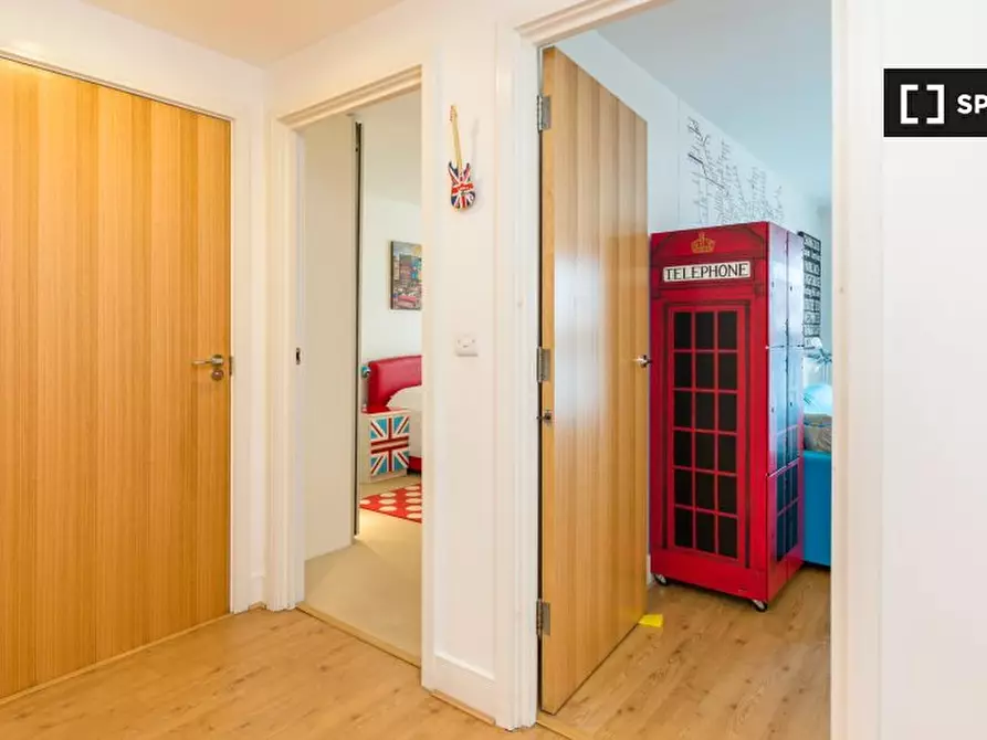 Immagine 5 di Appartamento in affitto  in Axis Court a Camberwell