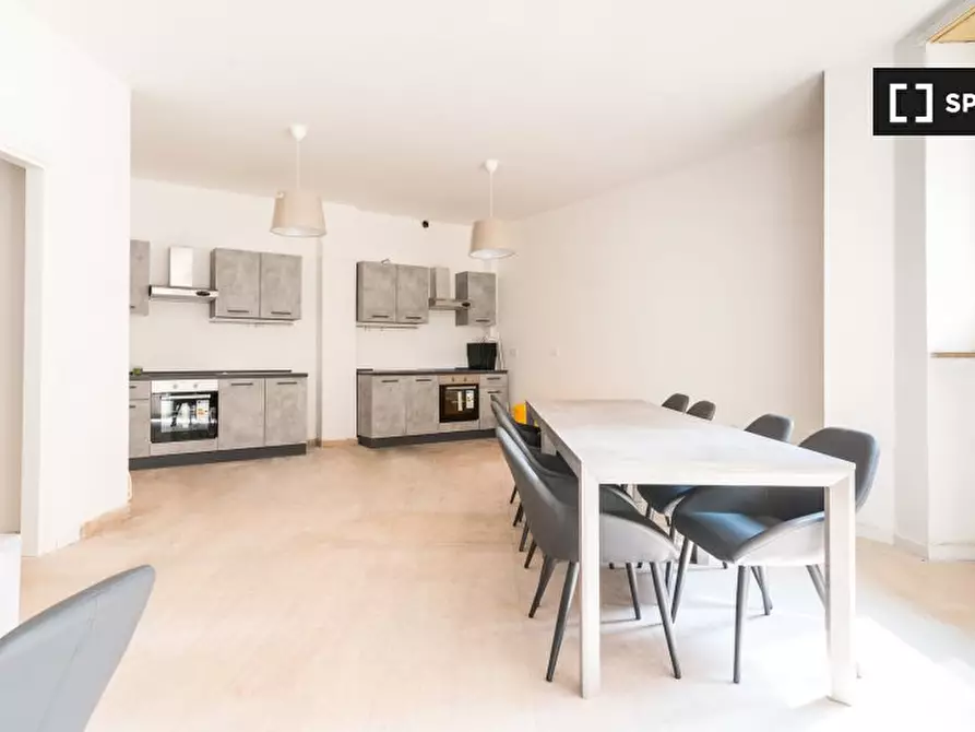 Immagine 8 di Camera condivisa in affitto  in Via Mac Mahon a Milano