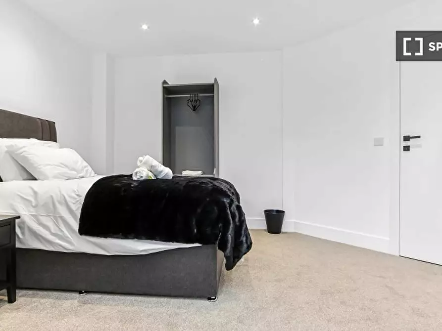 Immagine 2 di Appartamento in affitto  in Vincent Rd a Croydon