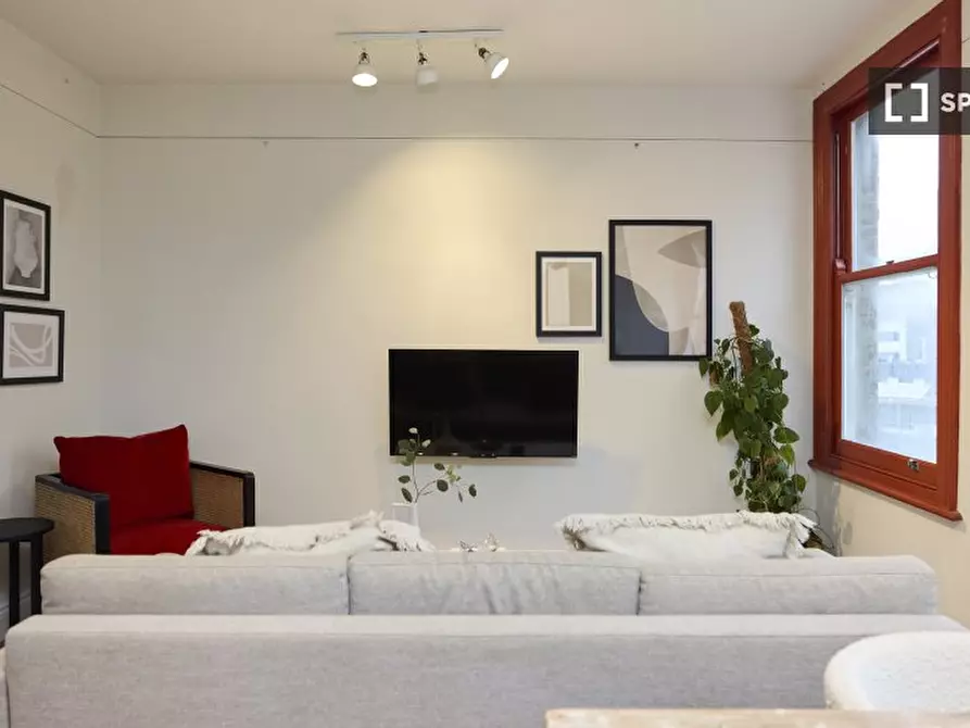Immagine 2 di Appartamento in affitto  in flat a Camden Town