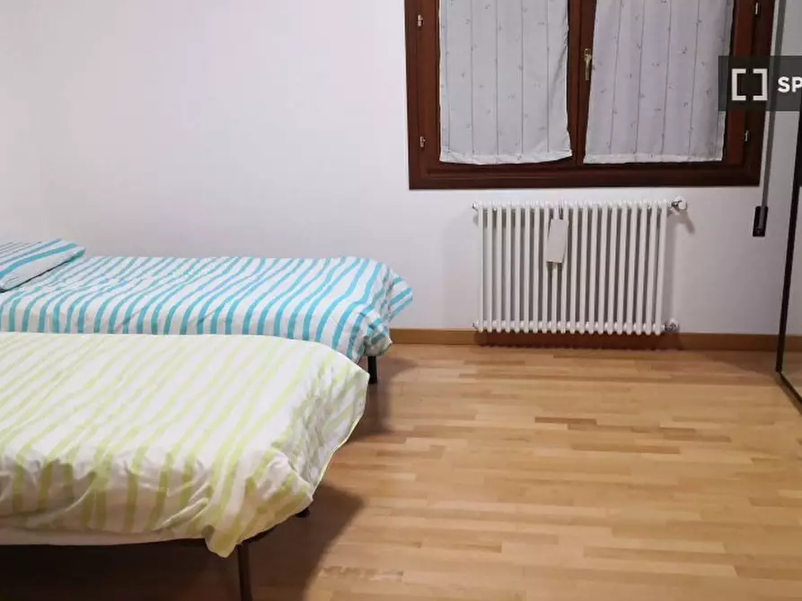 Immagine 19 di Camera condivisa in affitto  in Via Vecchia a Padova