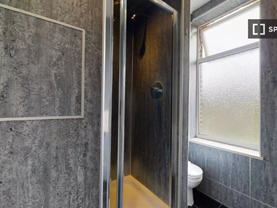 Immagine 8 di Residence in affitto  in Chatsworth Rd a Brent