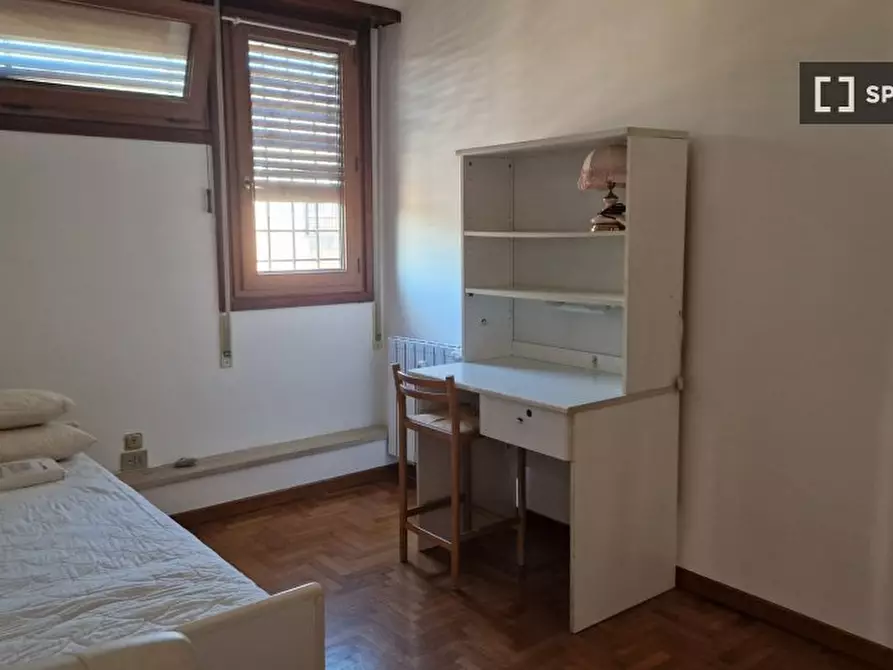 Immagine 17 di Appartamento in affitto  in Via Baldo degli Ubaldi a Roma