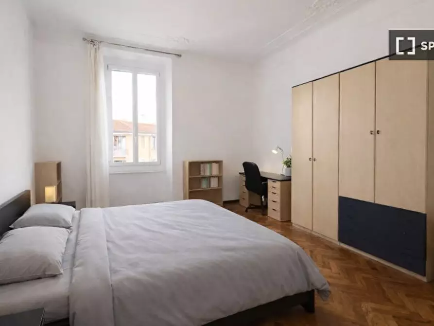 Immagine 1 di Camera condivisa in affitto  in Giulio e Corrado Venini a Milano