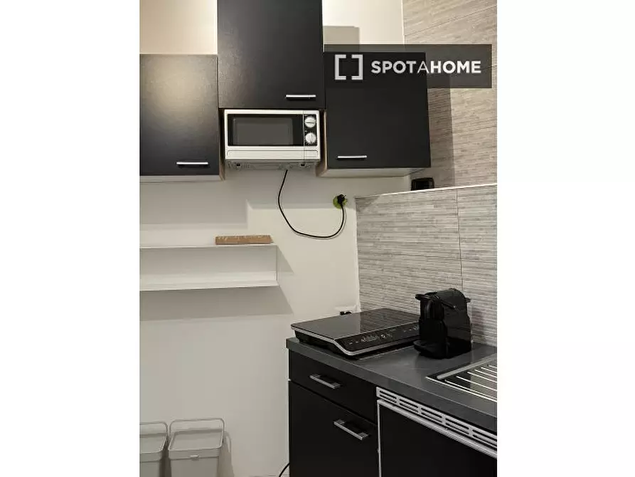 Immagine 7 di Appartamento in affitto  in Via S. Faustino a Milano