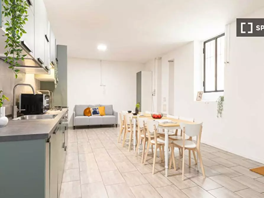 Immagine 8 di Camera condivisa in affitto  in Via Comelico a Milano