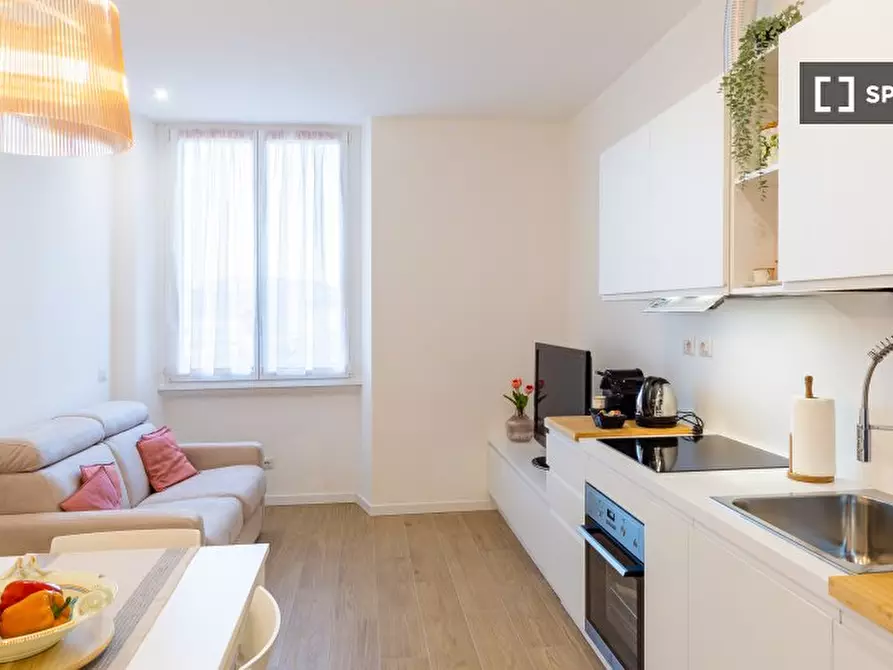 Immagine 1 di Appartamento in affitto  in Viale Nazario Sauro a Milano