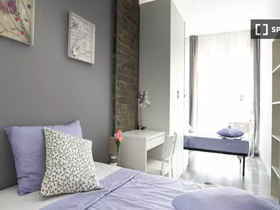 Immagine 1 di Camera condivisa in affitto  in Via Marcona a Milano