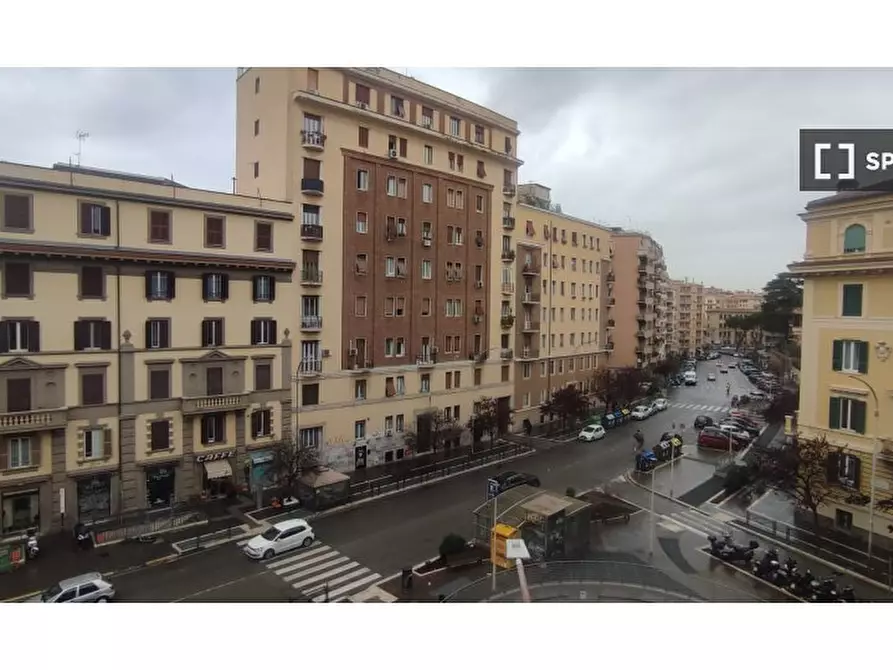 Immagine 10 di Camera condivisa in affitto  in Largo Vercelli a Roma