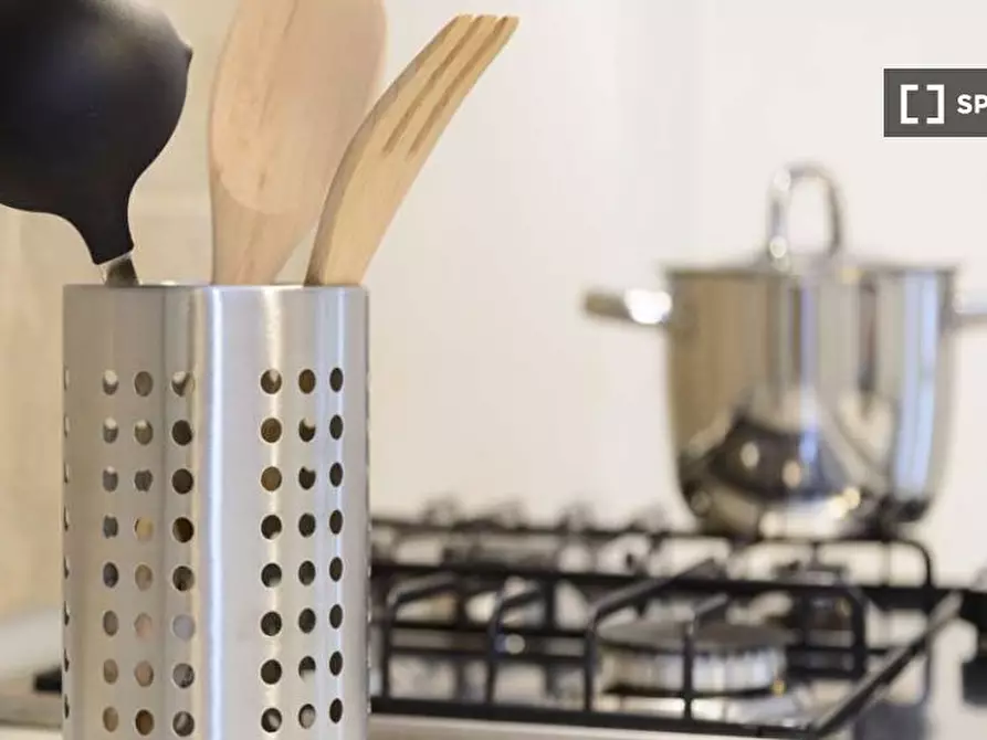 Immagine 10 di Camera condivisa in affitto  in Via Melchiorre Delfico a Milano