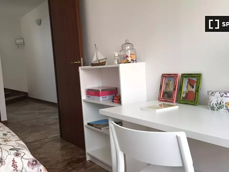 Immagine 3 di Camera condivisa in affitto  in Via Domenico Turazza a Padova