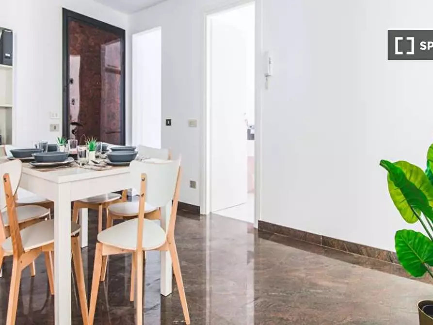 Immagine 12 di Camera condivisa in affitto  in Via Achille Zezon a Milano