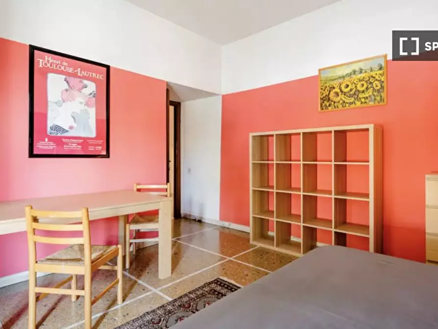 Immagine 5 di Camera condivisa in affitto  in Piazza Irnerio a Roma