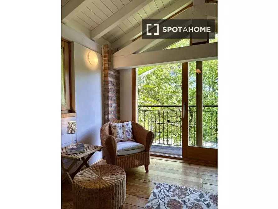 Immagine 1 di Ufficio in affitto  in Via S. Pietro a Luino