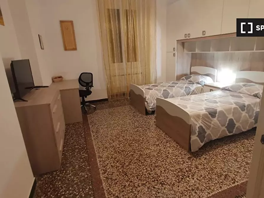 Immagine 11 di Appartamento in affitto  in Via Venezia a Genova