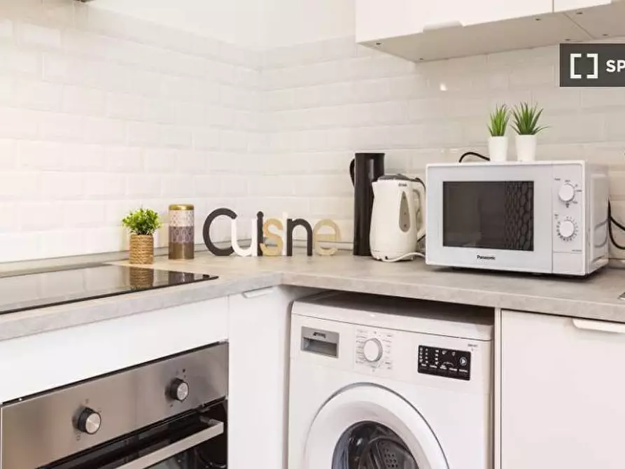 Immagine 11 di Camera condivisa in affitto  in Via Paolo Bassi a Milano