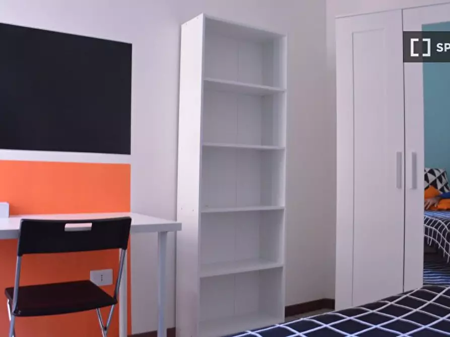 Immagine 18 di Camera condivisa in affitto  in Via Tigelliob a Cagliari