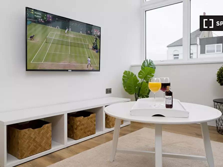 Immagine 15 di Appartamento in affitto  in -661 High Rd a Walthamstow