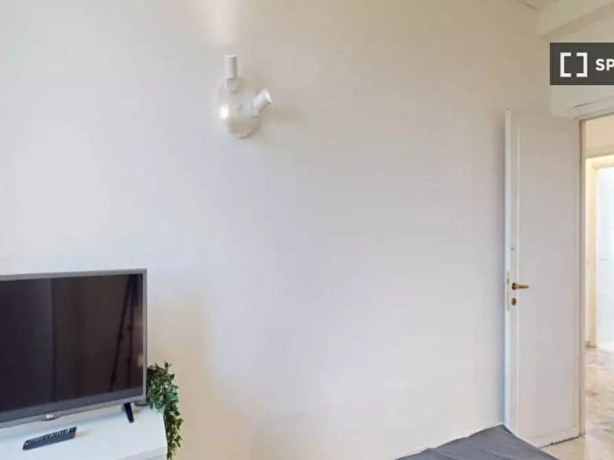 Immagine 7 di Camera condivisa in affitto  in Viale Molise a Milano