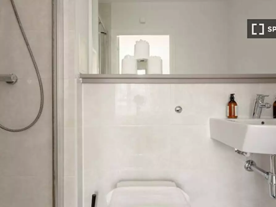 Immagine 15 di Appartamento in affitto  in Lovelace St a Hackney