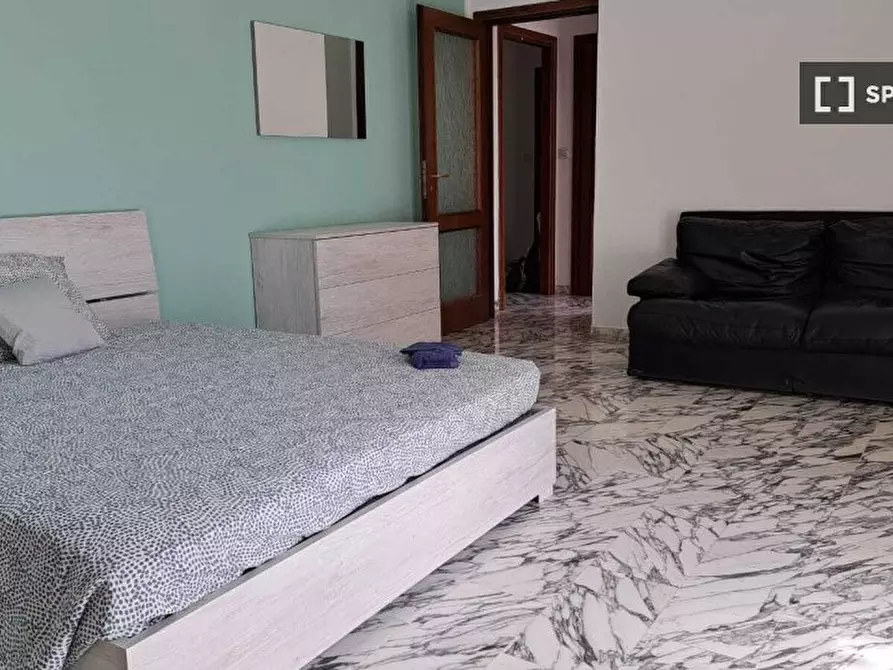 Immagine 15 di Camera condivisa in affitto  in VIA MINORETTI a Genova