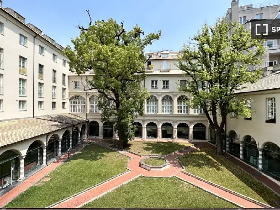 Immagine 8 di Ufficio in affitto  in Via Assarotti a Genova