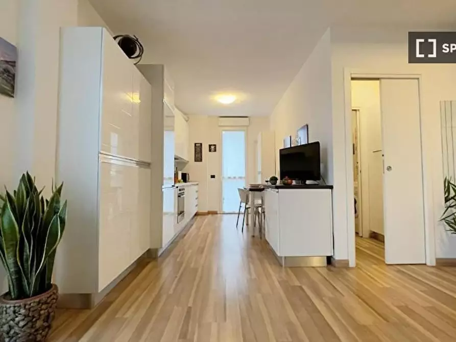 Immagine 10 di Camera condivisa in affitto  in Via Giuseppe Candiani a Milano