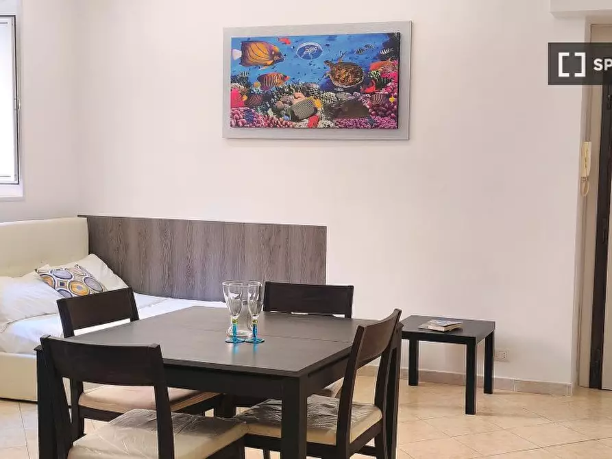 Immagine 1 di Appartamento in affitto  in Via Conte di Carmagnola a Roma