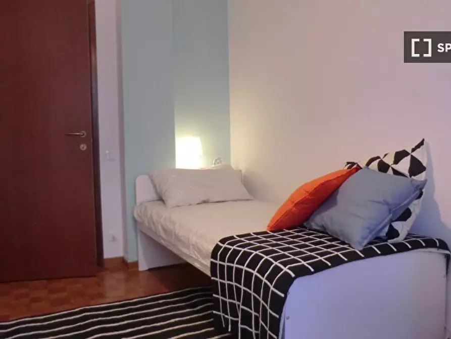 Immagine 2 di Camera condivisa in affitto  in via Francesco Beltrame a Padova