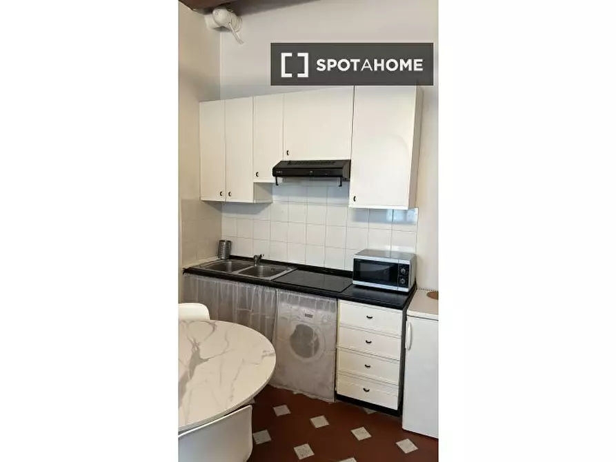 Immagine 5 di Ufficio in affitto  in Via S. Giuseppe a Firenze