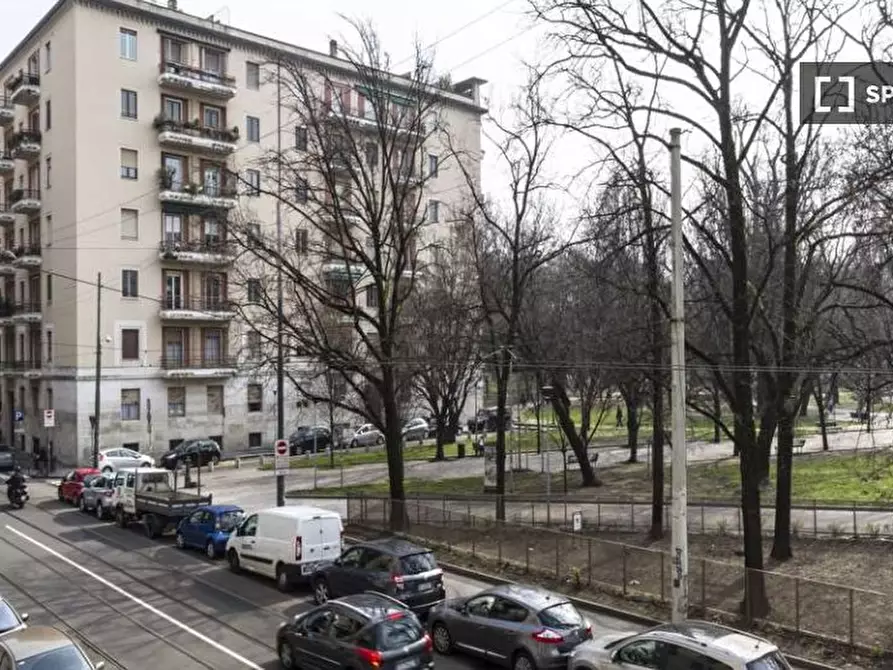 Immagine 19 di Camera condivisa in affitto  in Viale Coni Zugna a Milano