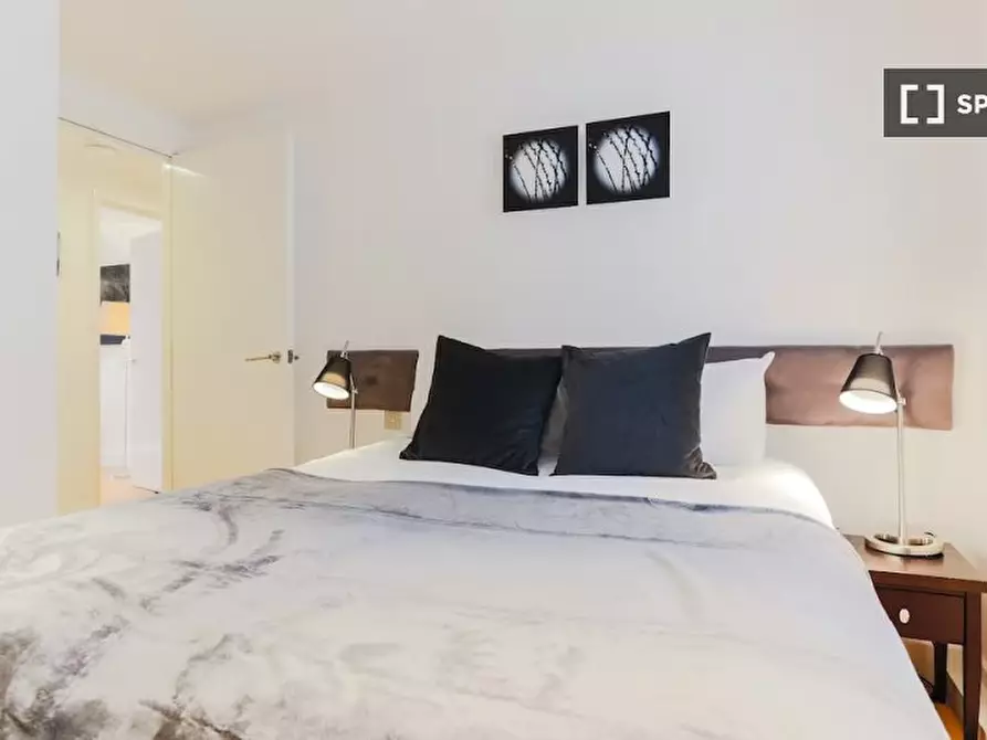 Immagine 5 di Appartamento in affitto  in a Wellington St a 