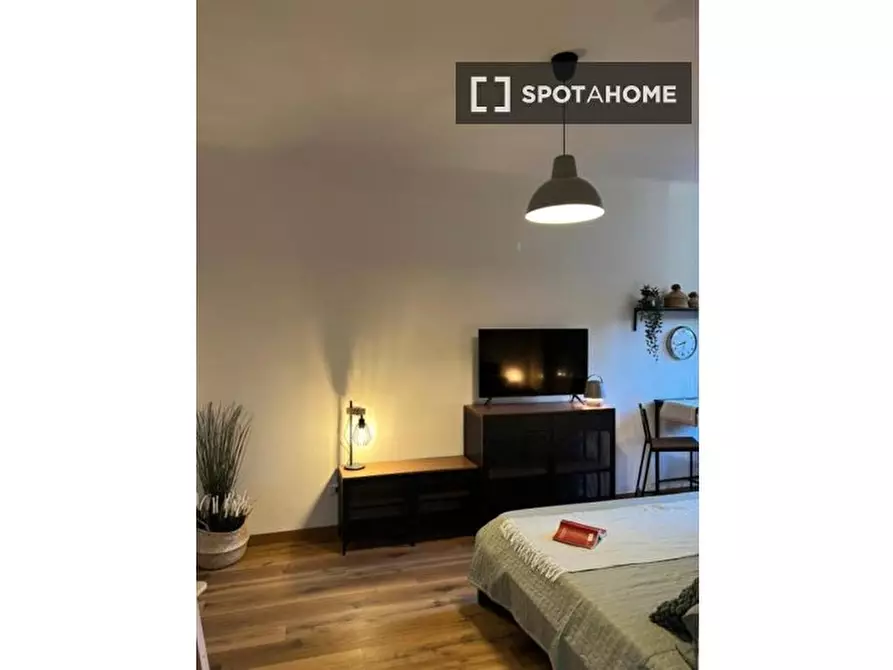 Immagine 11 di Ufficio in affitto  in Via Sebino a Milano