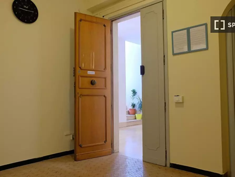 Immagine 15 di Camera condivisa in affitto  in Via Pola n a Cagliari