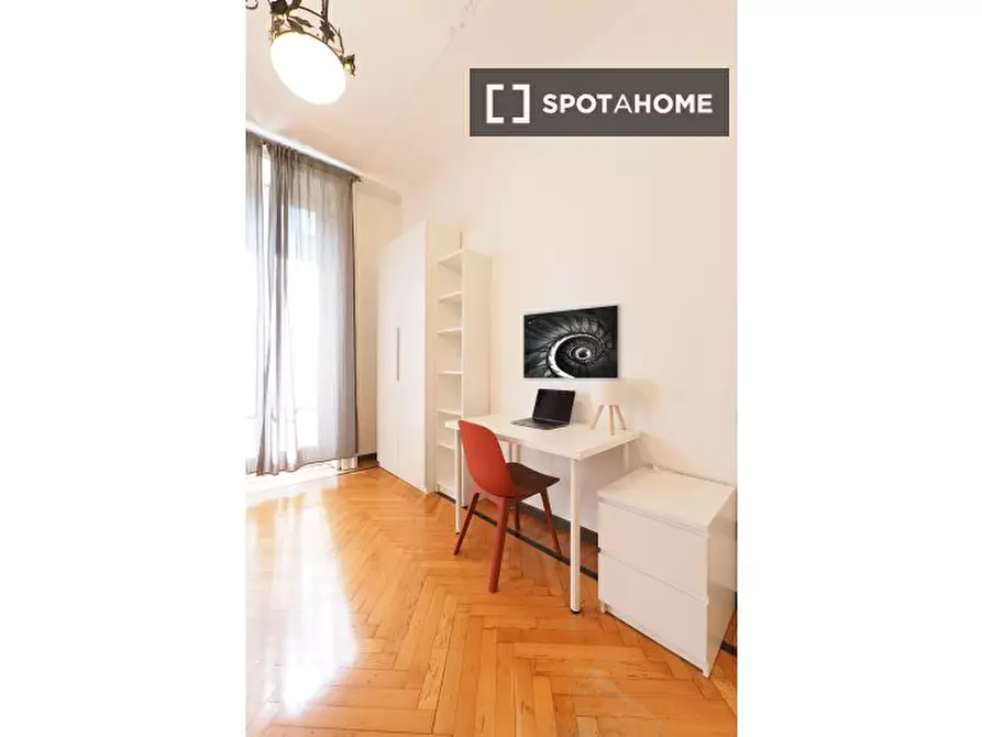 Immagine 4 di Camera condivisa in affitto  in Giulio Corrado Venini a Milano