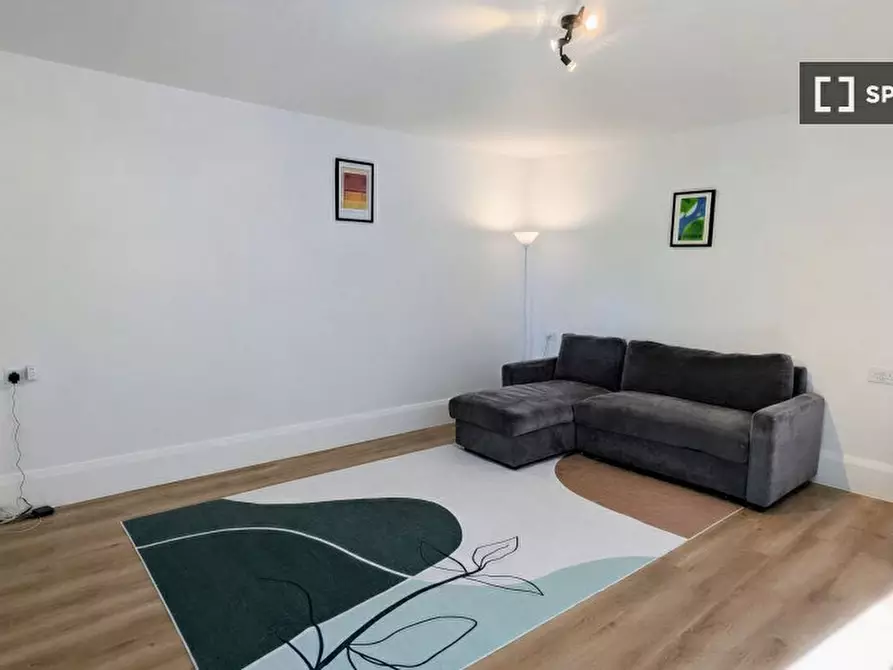 Immagine 11 di Appartamento in affitto  in Kirwyn Way a Camberwell
