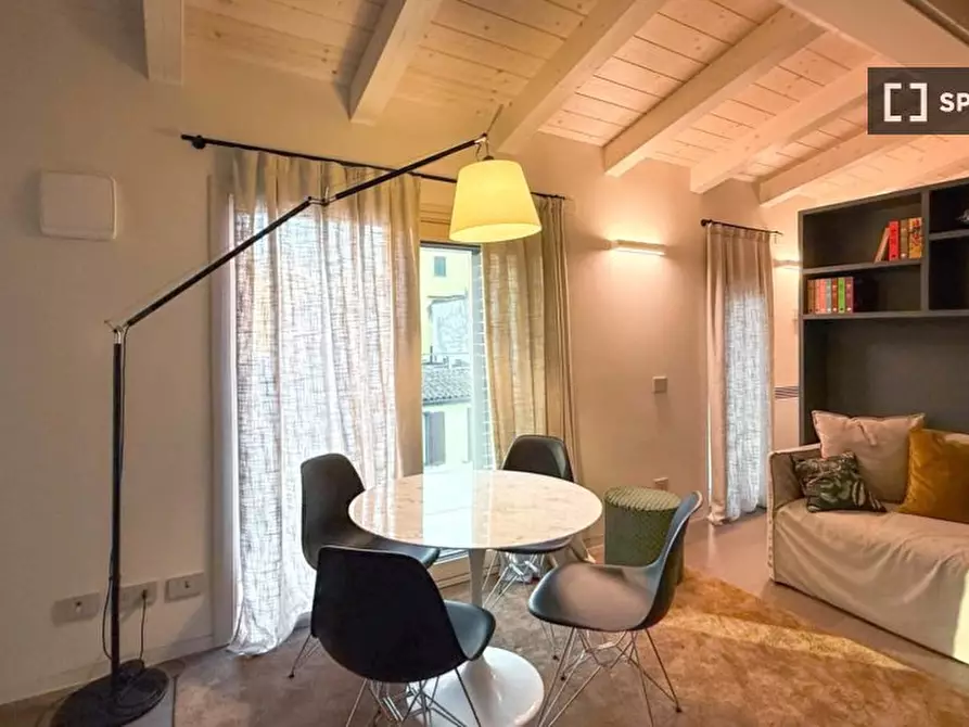 Immagine 1 di Appartamento in affitto  in Via Alessio di Tocqueville a Milano