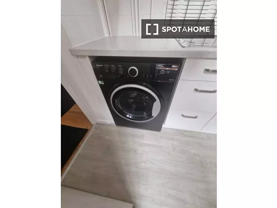 Immagine 11 di Ufficio in affitto  in Ixworth Pl a Kensington