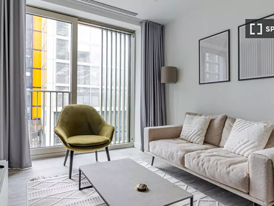 Immagine 1 di Appartamento in affitto  in Westfield Ave a Queen Elizabeth Olympic Park