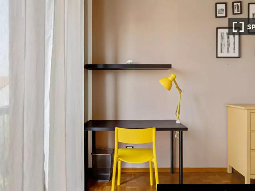Immagine 6 di Camera condivisa in affitto  in Via Curtatone a Milano