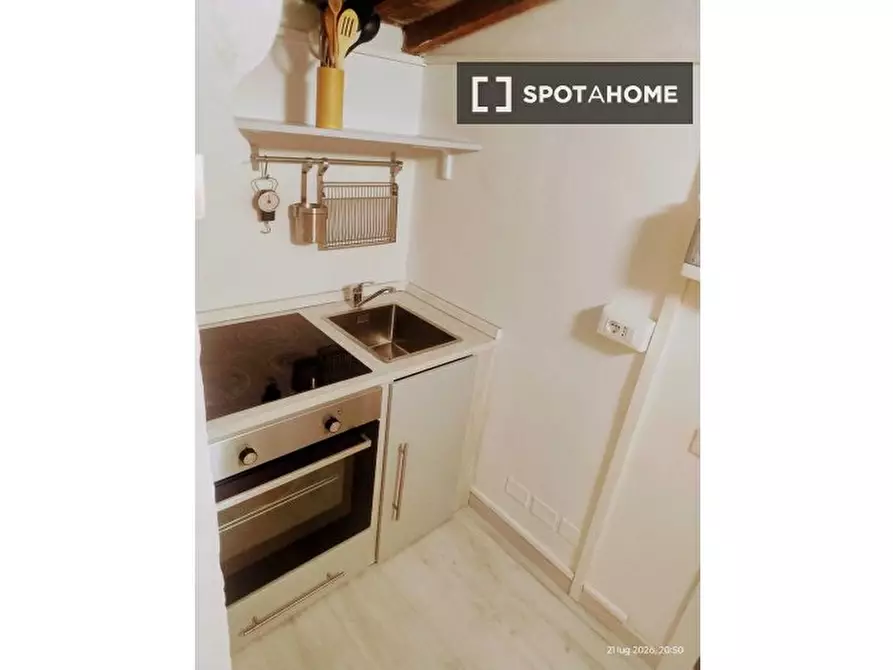 Immagine 2 di Ufficio in affitto  in Lungarno Amerigo Vespucci a Firenze