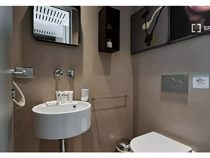 Immagine 7 di Appartamento in affitto  in Via Giulio e Corrado Venini a Milano