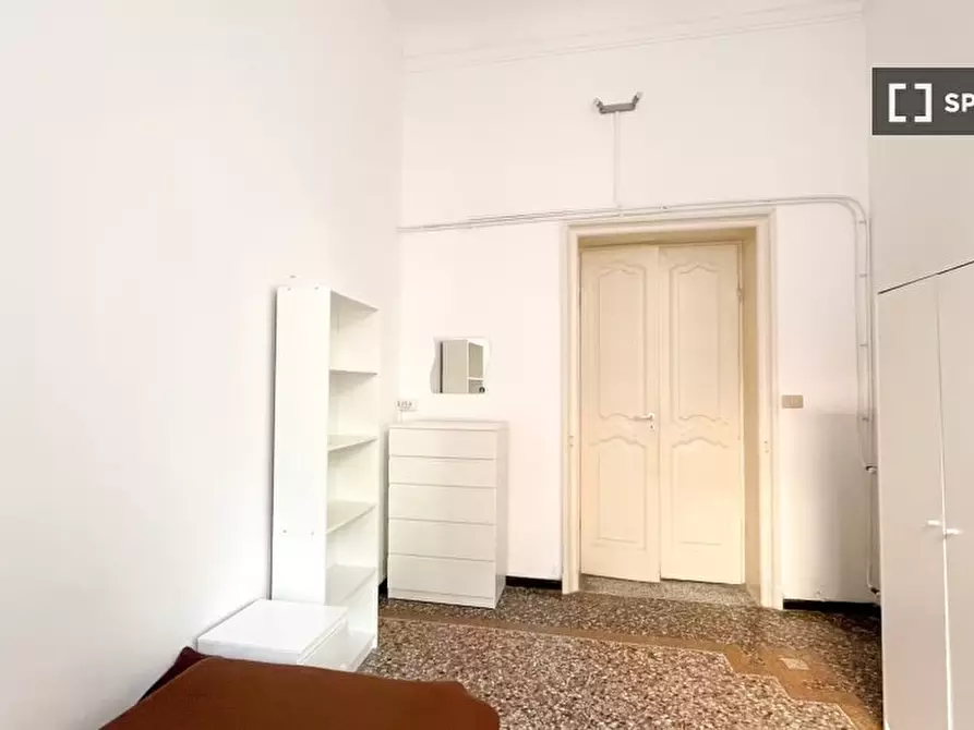 Immagine 19 di Camera condivisa in affitto  in Via Caffaro a Genova