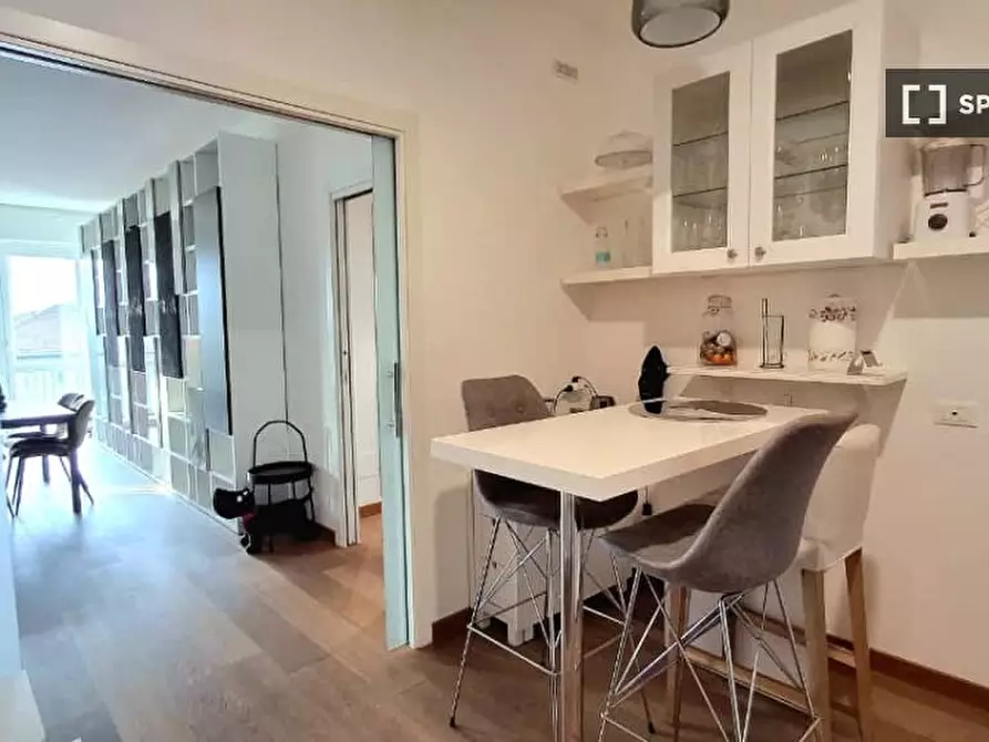 Immagine 11 di Appartamento in affitto  in Via Medeghino a Milano