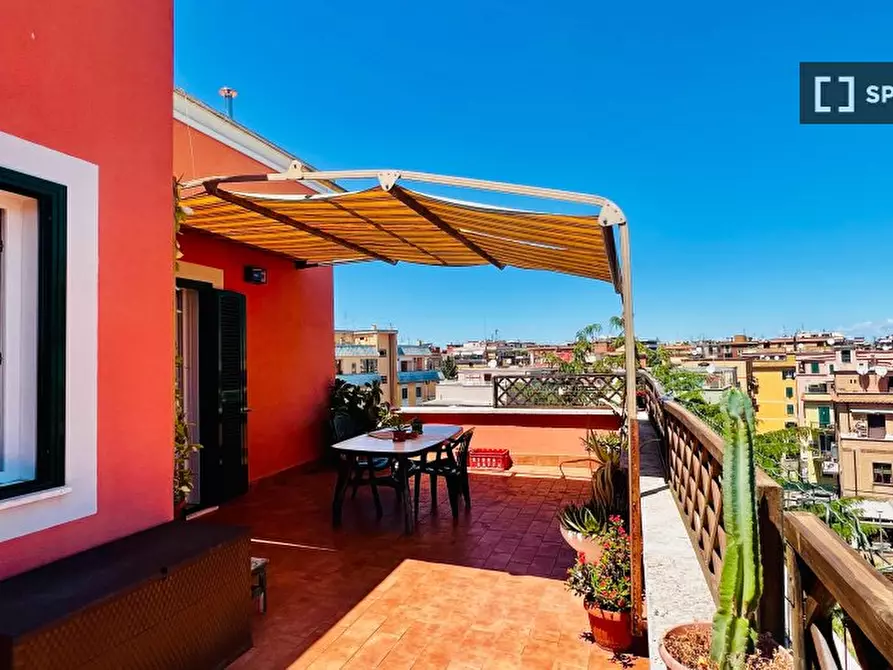 Immagine 1 di Appartamento in affitto  in Via dei Pioppi a Roma